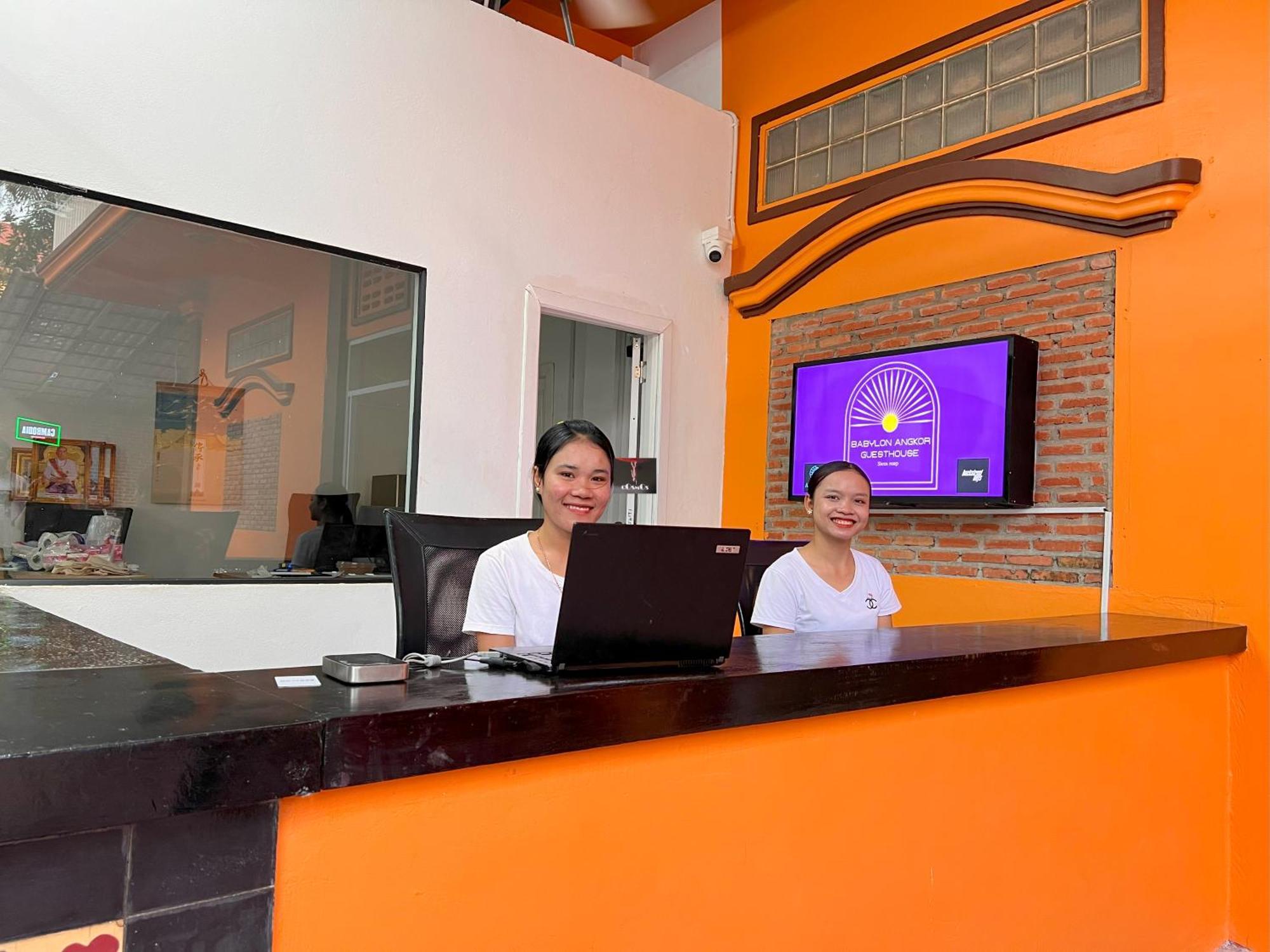 Babylon Angkor Guest House Siem Reap Bagian luar foto