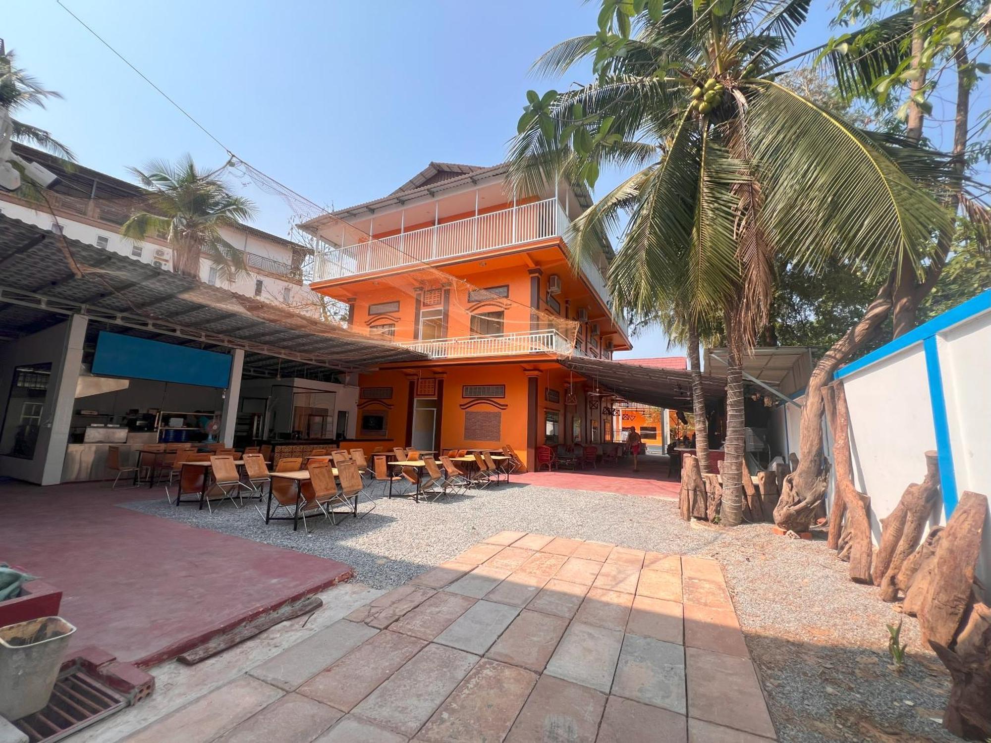 Babylon Angkor Guest House Siem Reap Bagian luar foto